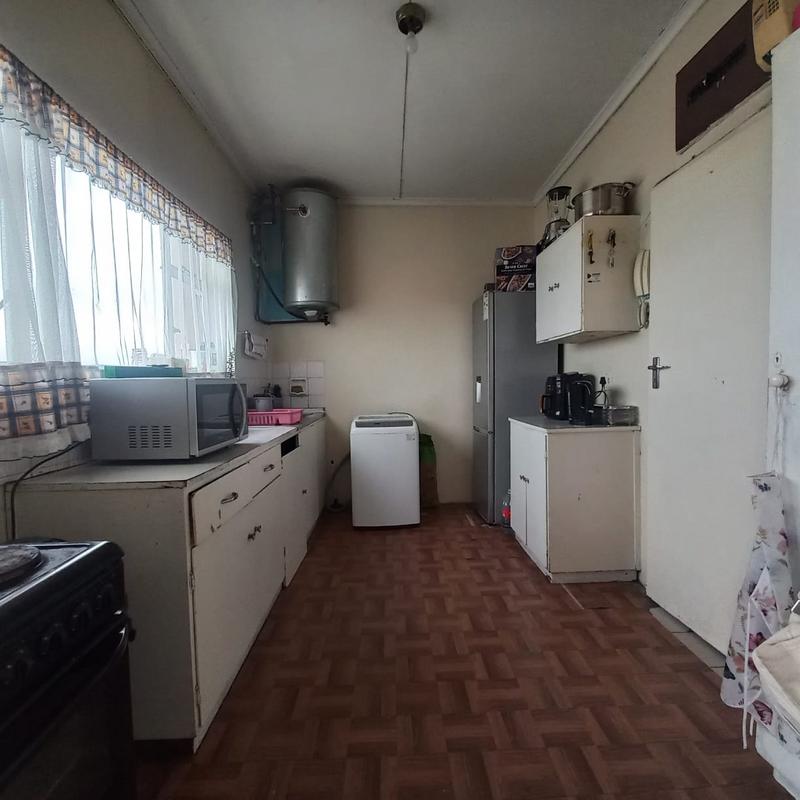 2 Bedroom Property for Sale in Kabega Park Eastern Cape